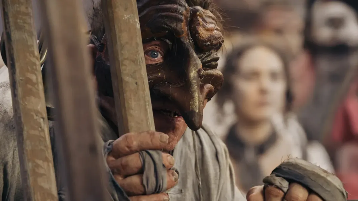 The Hunchback, Soul of Paris: Netflix Unveils Official Trailer for Its Dark New Quasimodo Story